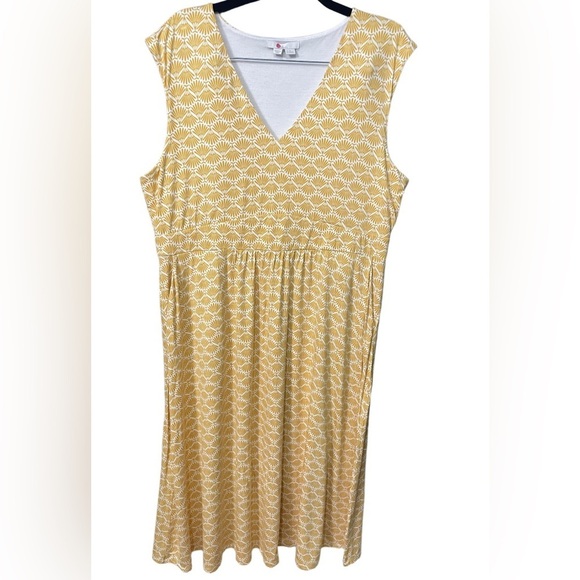 Boden Dresses & Skirts - Boden Casual Dress - Midi V Neck Sleeveless: Yellow Dresses - Women's Size 22 L